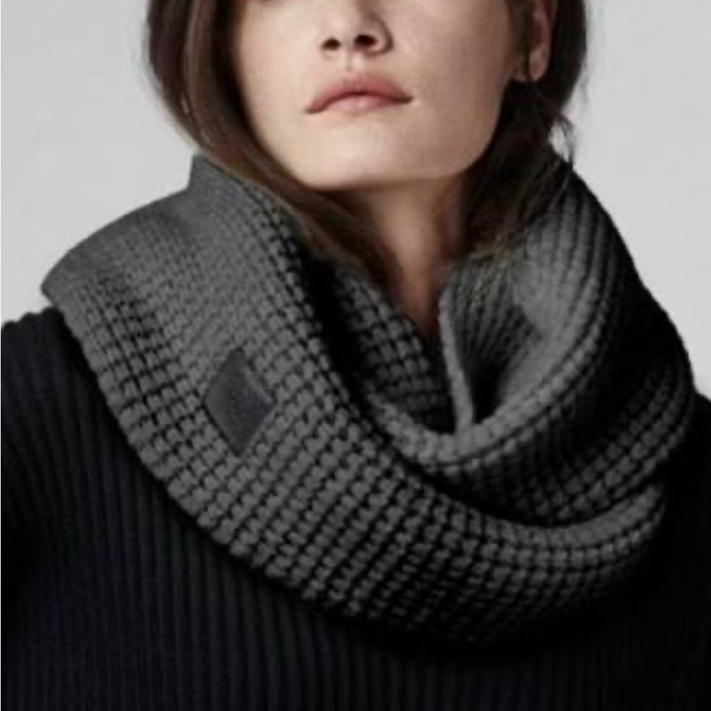 Canada Goose Wool Snood